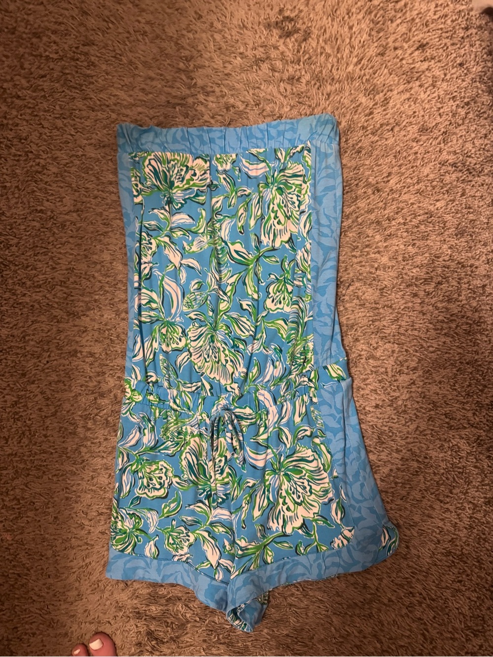 Lilly Pulitzer romper size xxs